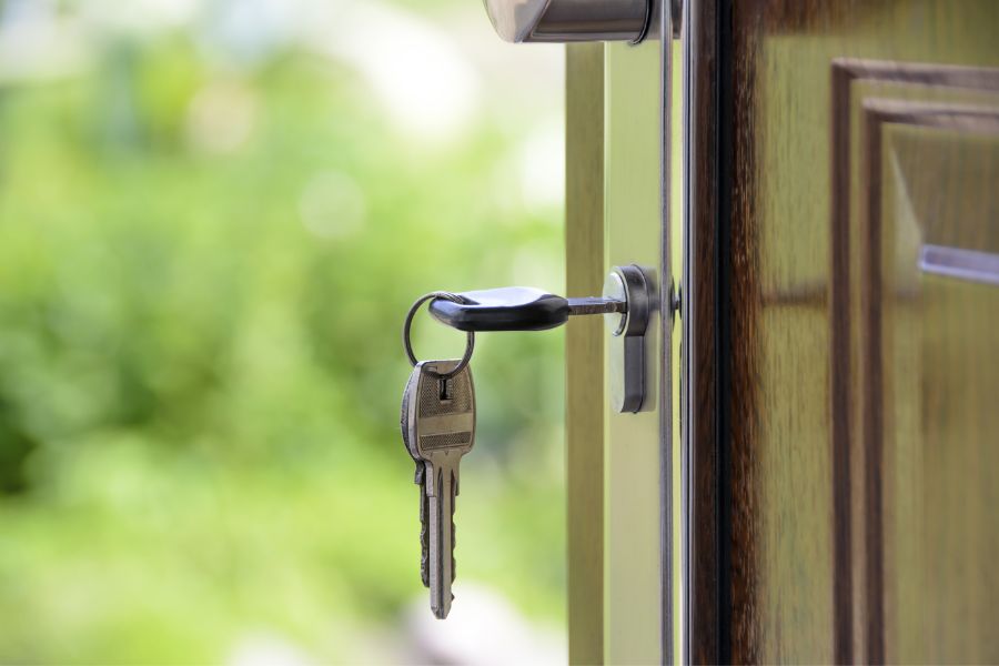 Obligations et droit du propriétaire envers le locataire : guide pour une relation saine
