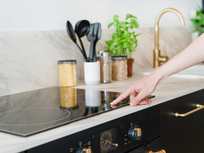 comment nettoyer une plaque de cuisson